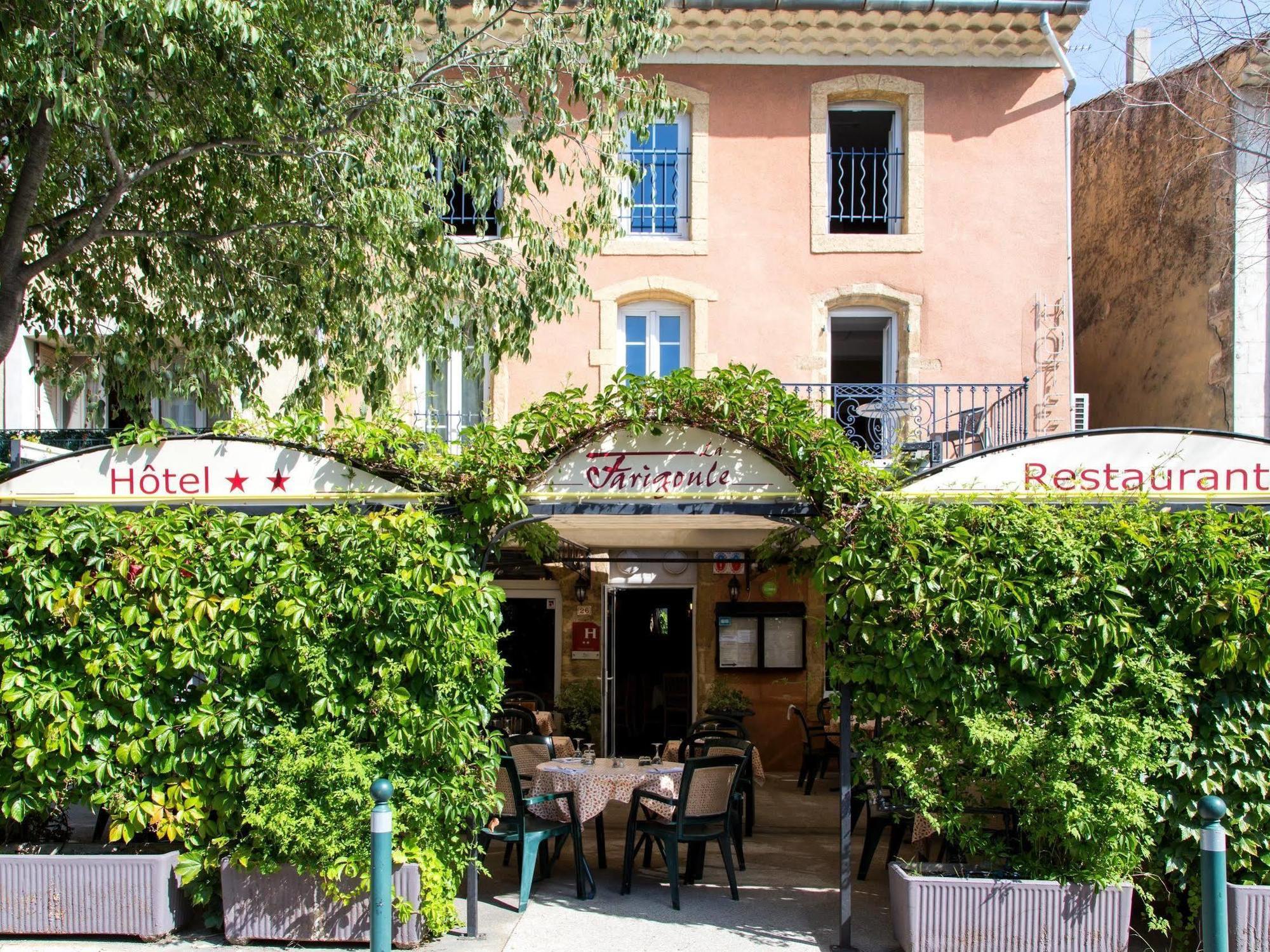 Logis Hotel Restaurant La Farigoule Sainte-Cecile-les-Vignes Екстер'єр фото